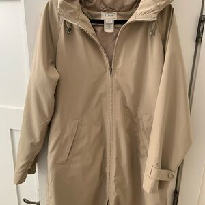 L.L. Bean Women's Beige Trench Coat with hood